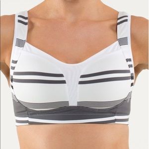 Lululemon Ta Ta Tamer II